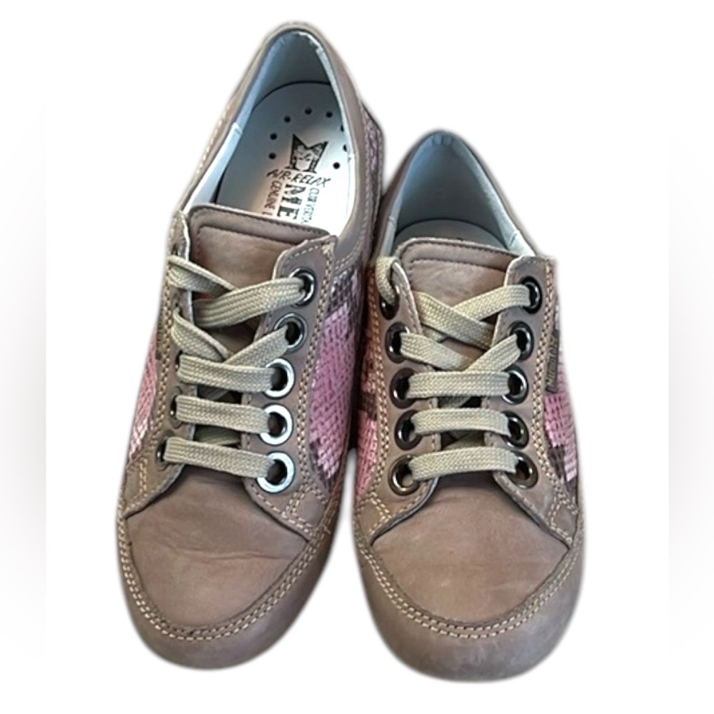 Mephisto Women's Bretta Tan/Pink Suede Leather Sneakers Size 6.5 US